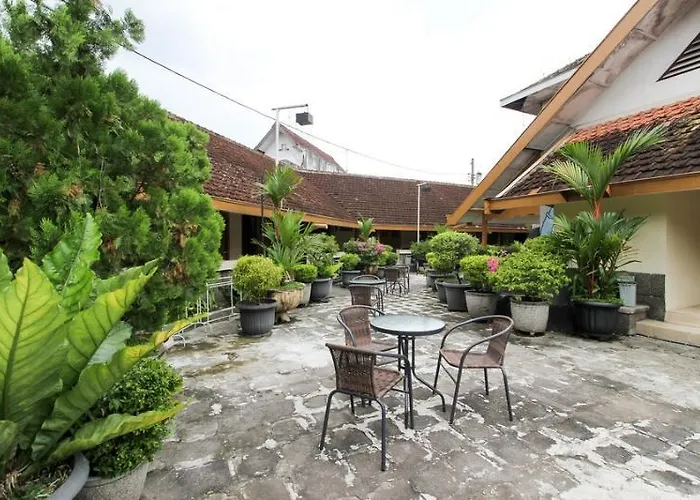 Reddoorz Near Rs Sarjito Yogyakarta