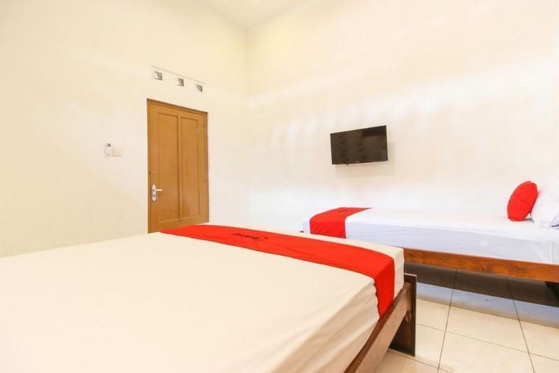 Hotel Reddoorz Near Rs Sarjito Yogyakarta