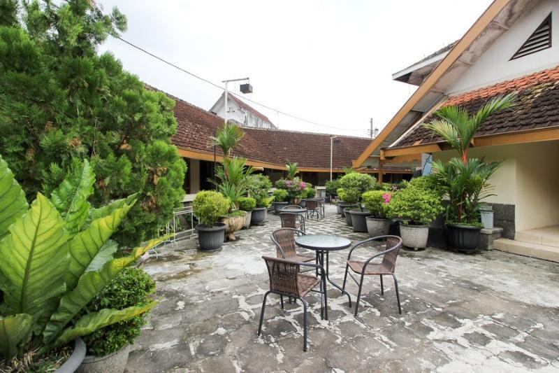 Reddoorz Near Rs Sarjito Yogyakarta